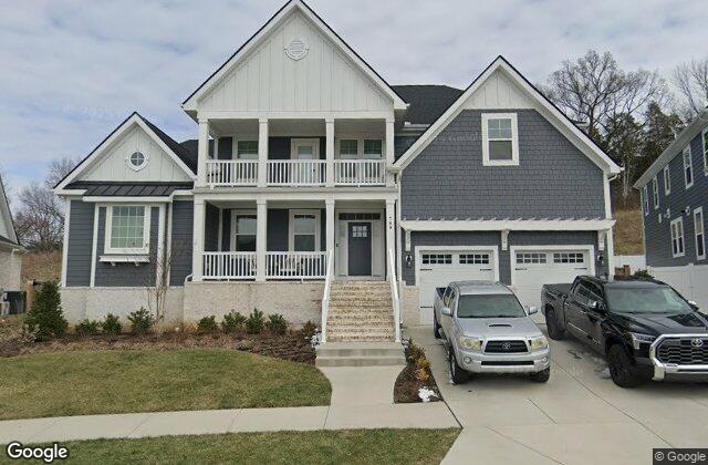 Homes along Westchester Circle in Durham Farms