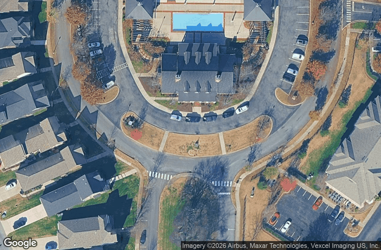 The Kennesaw Farms clubhouse and pool from above